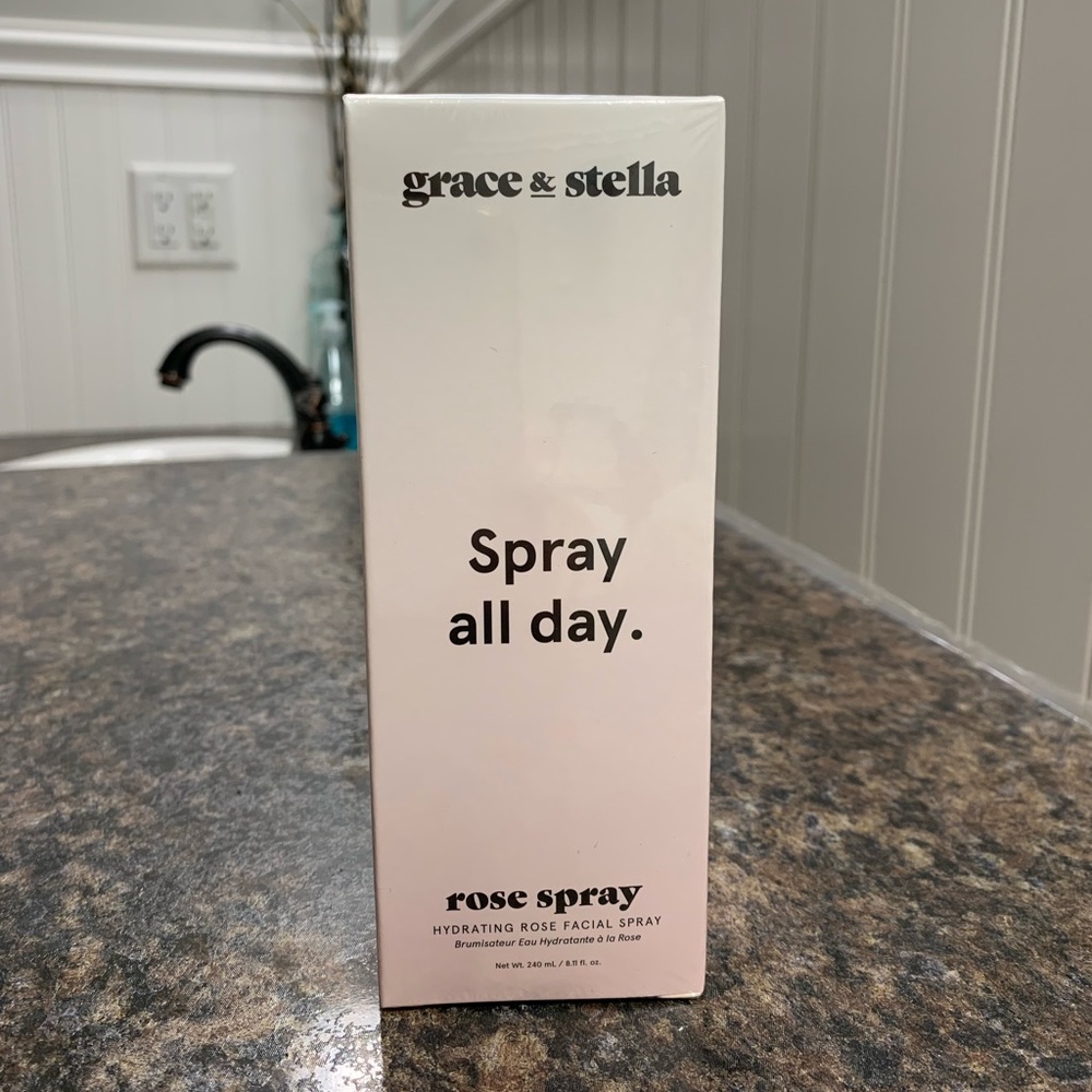 Grace & Stella Rose Spray